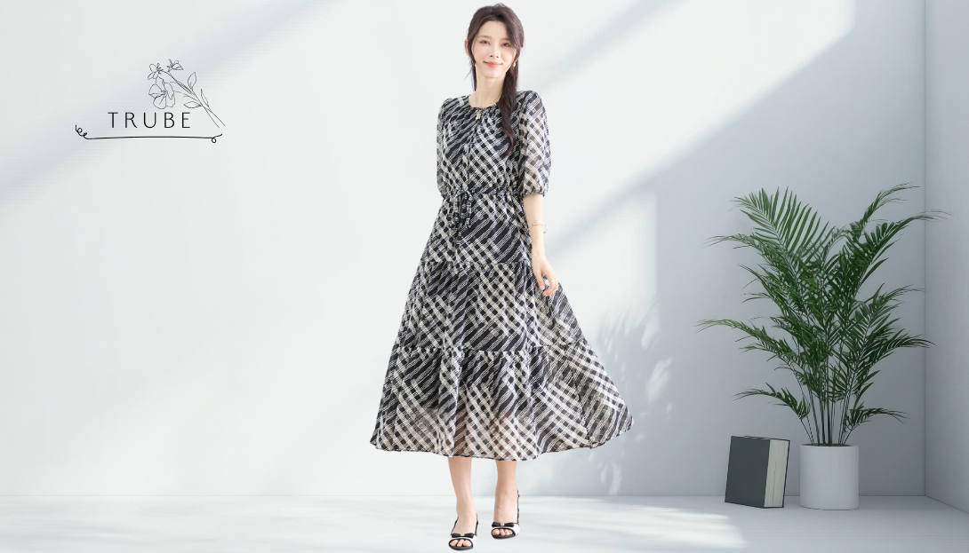 TRUBE【2025新作】【M〜L】ニュアンスチェック柄シフォンティアードワンピース