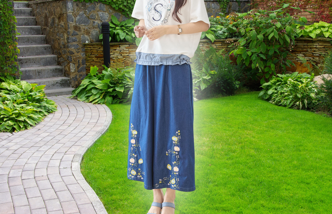 TRUBE フラワー刺繍デニムフレアパンツ【M~L】デニムブルー