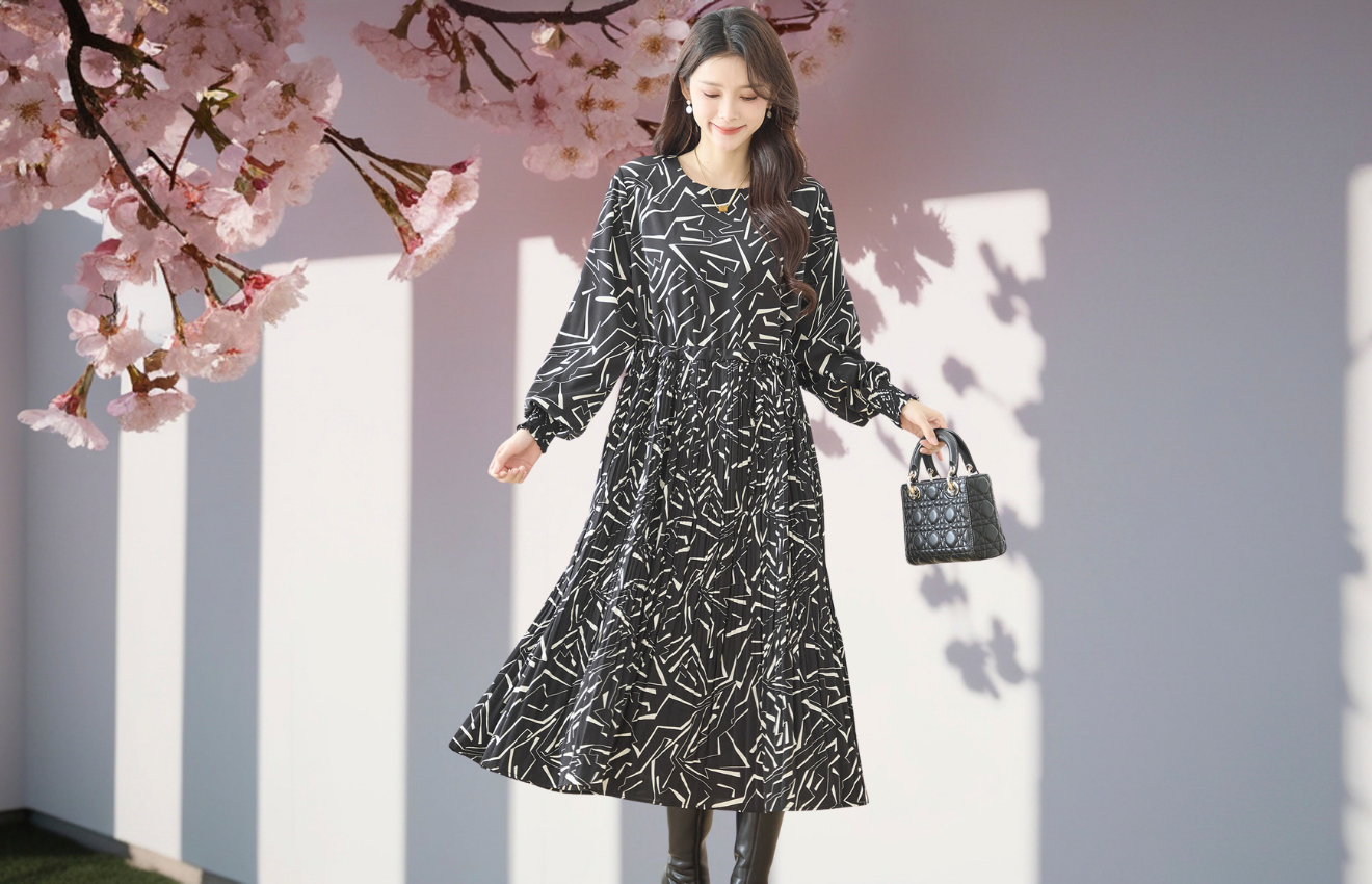 モノトーン幾何学模様 ウエストドロスト プリーツワンピース(L~LL)　ブラック