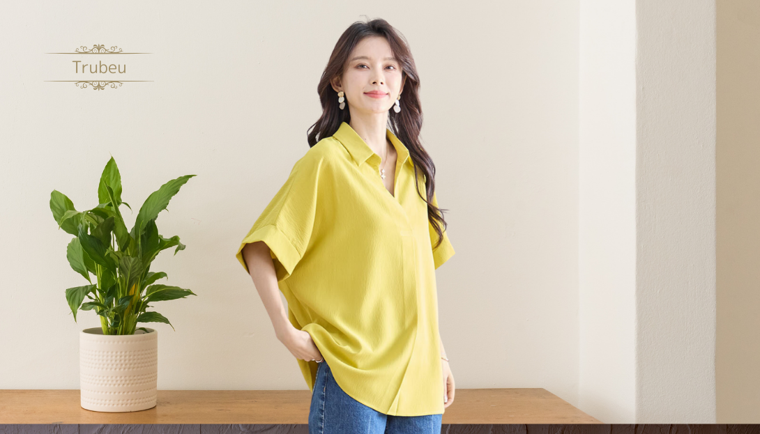 TRUBE【2025新作】【M〜L】シボクレープタッチVネックカラーブラウス ライム