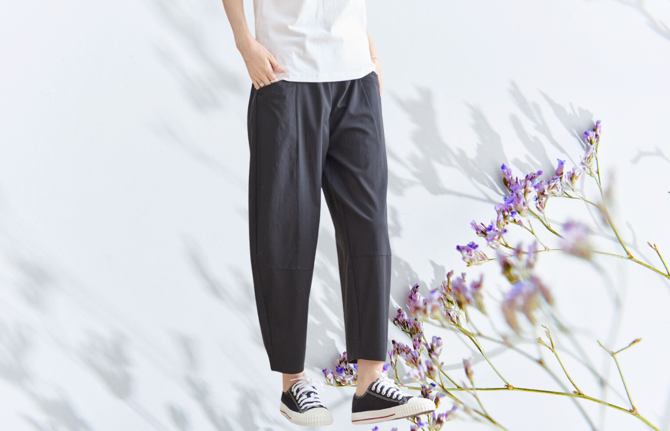 タック入りバルーンシルエットパンツ(M~L) ブラック