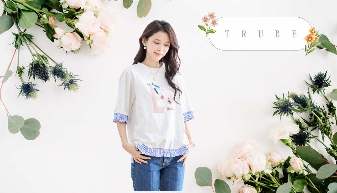 TRUBE【2025新作】【M〜L】裾ストライプアート異素材フラワープリントカットソー