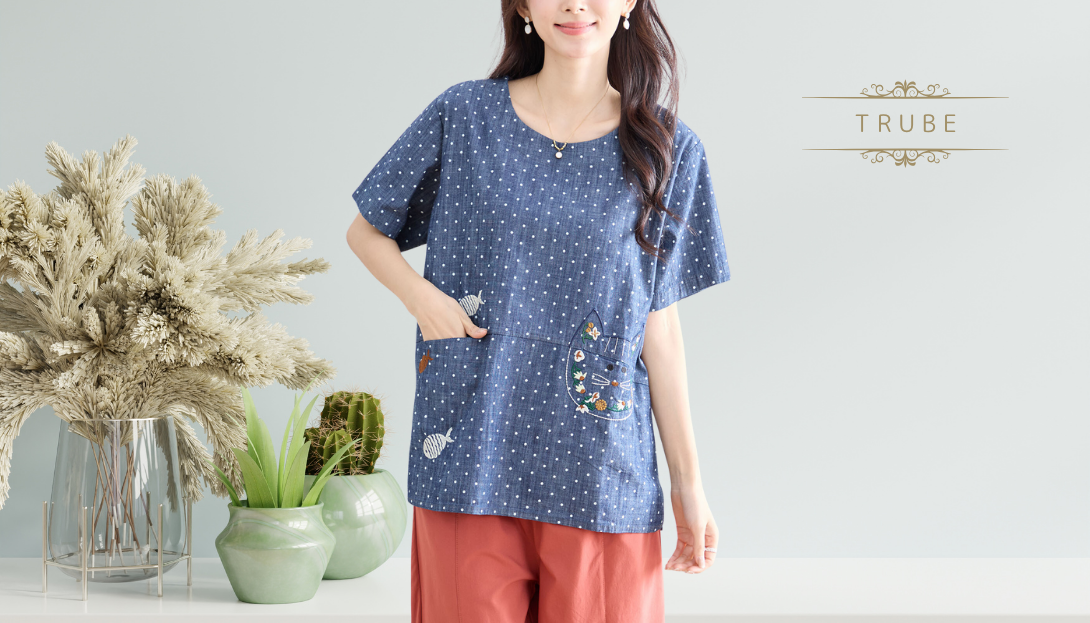 TRUBE【2025新作】【M〜L】ドットデニムネコと魚の歯周病菌トップス