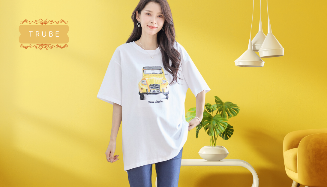 TRUBE【2025新作】【L〜LL】クラシックカープリントTシャツ