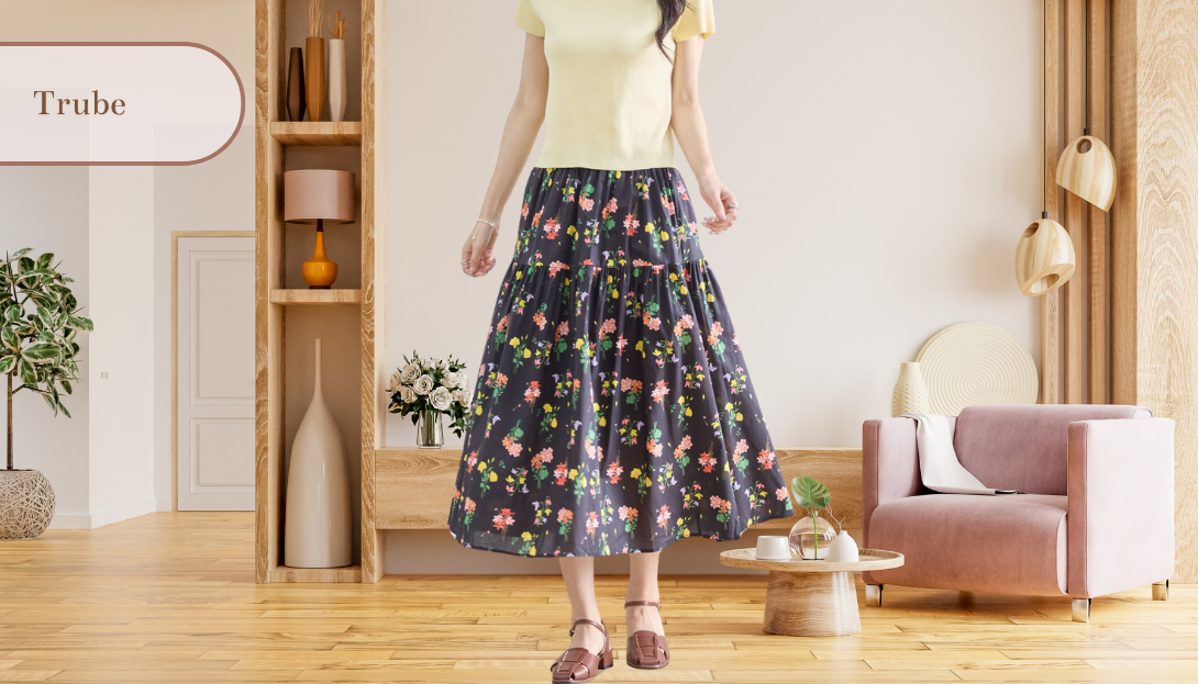 TRUBE【2025新作】【M〜L】綺麗な花柄プリントティアードスカート