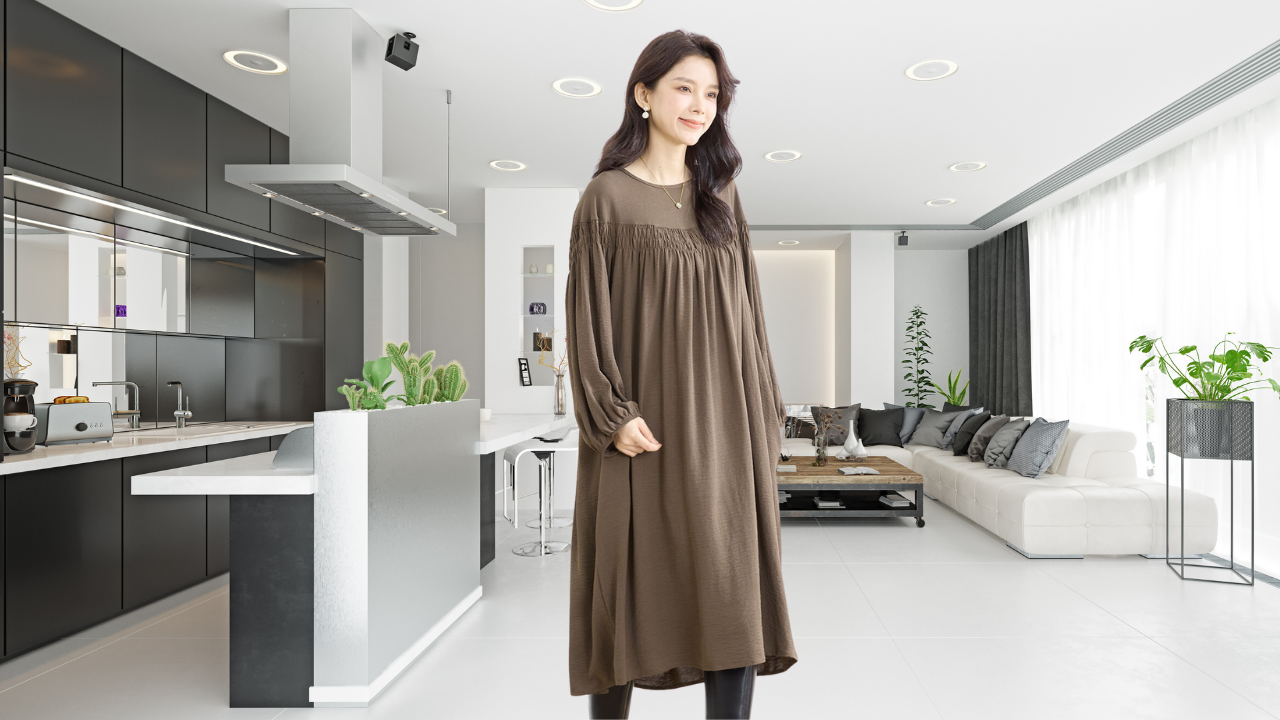 TRUBE【2025新作】【L〜LL】ヨークギャザースモックワンピース