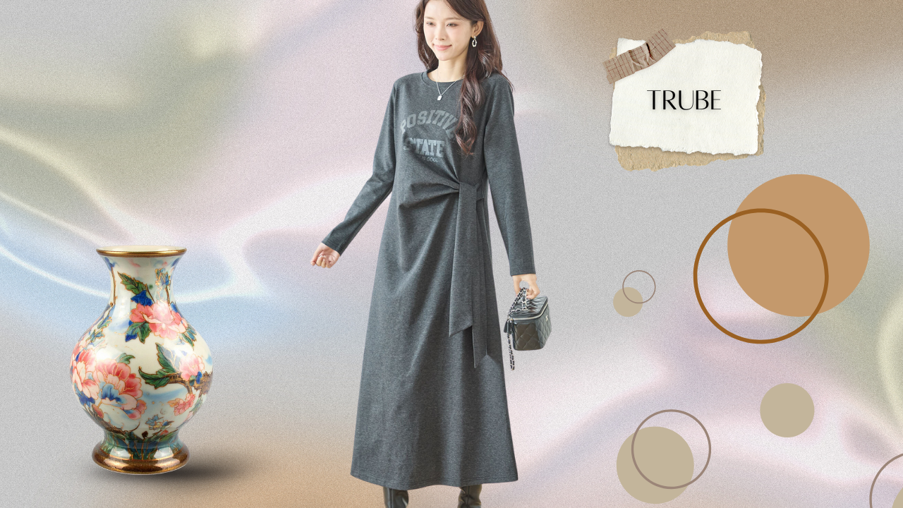 TRUBE【2025新作】【M〜L】ロゴプリントウエストリボンワンピース