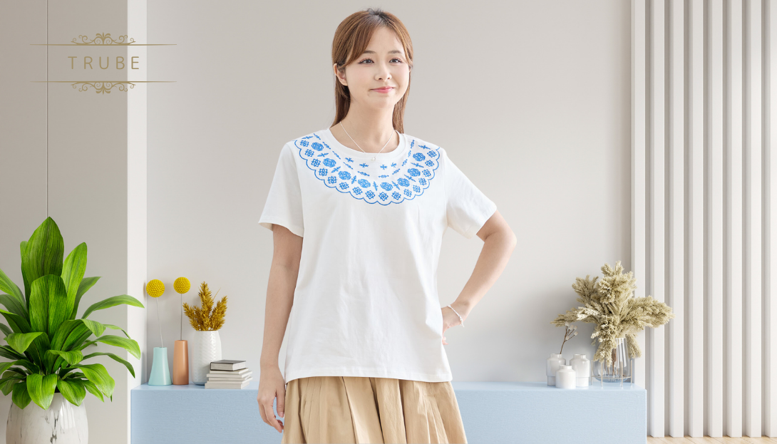 TRUBE【2025新作】【M〜L】ヨーク刺繍スカラップカットソー