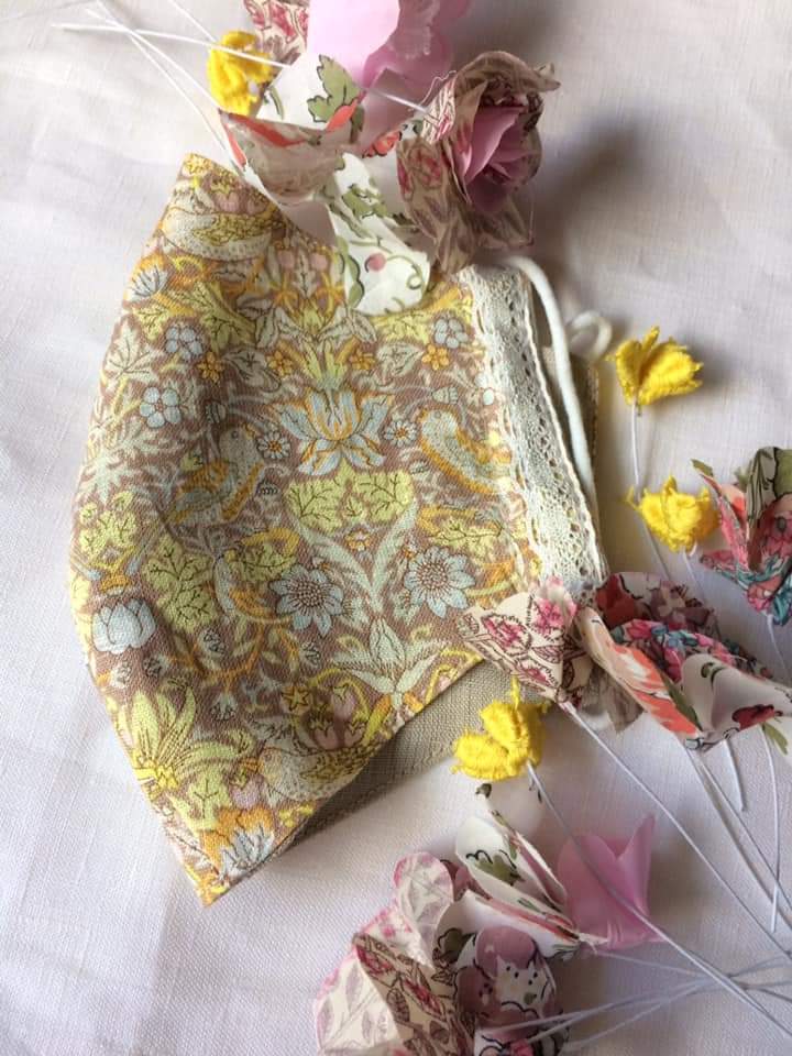 まだまだマスク