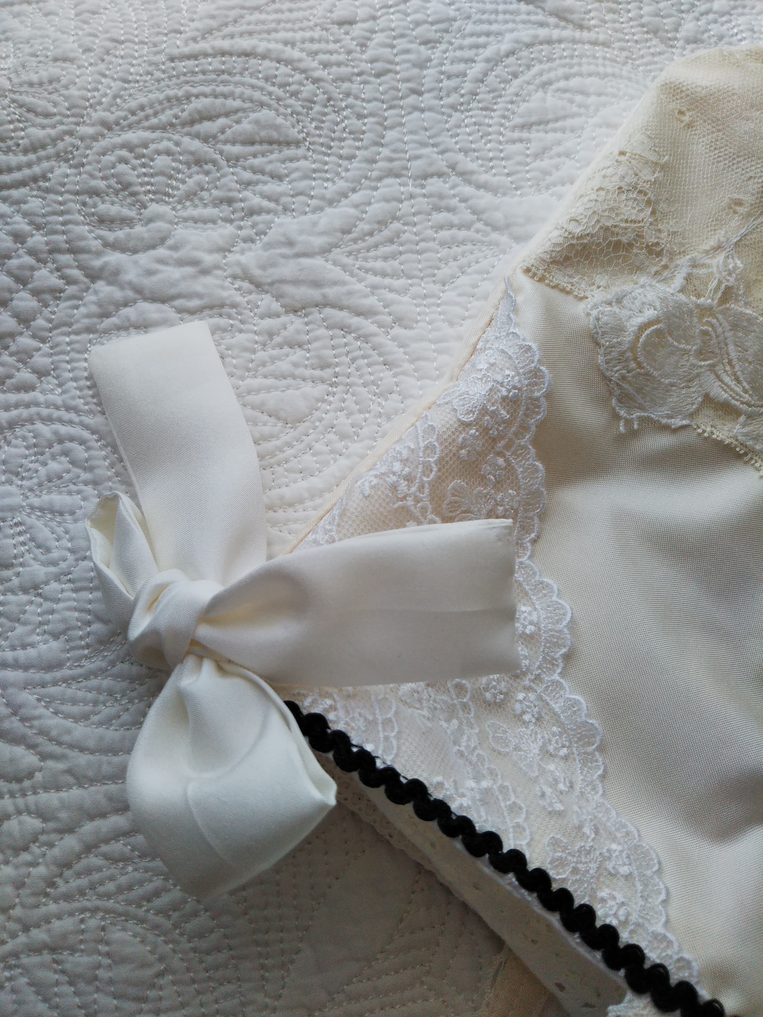 シルクは神秘的