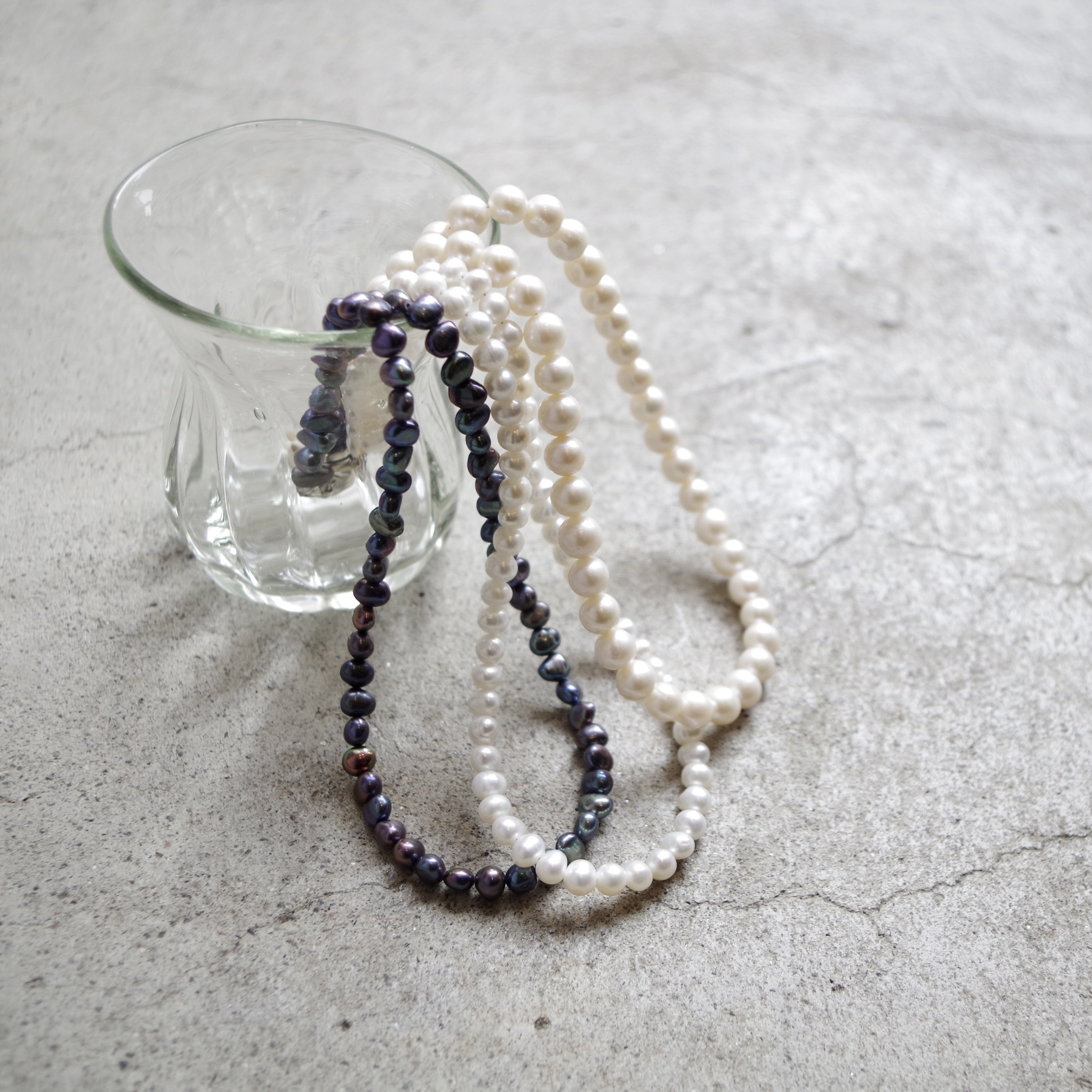 one f. Pearl Necklace