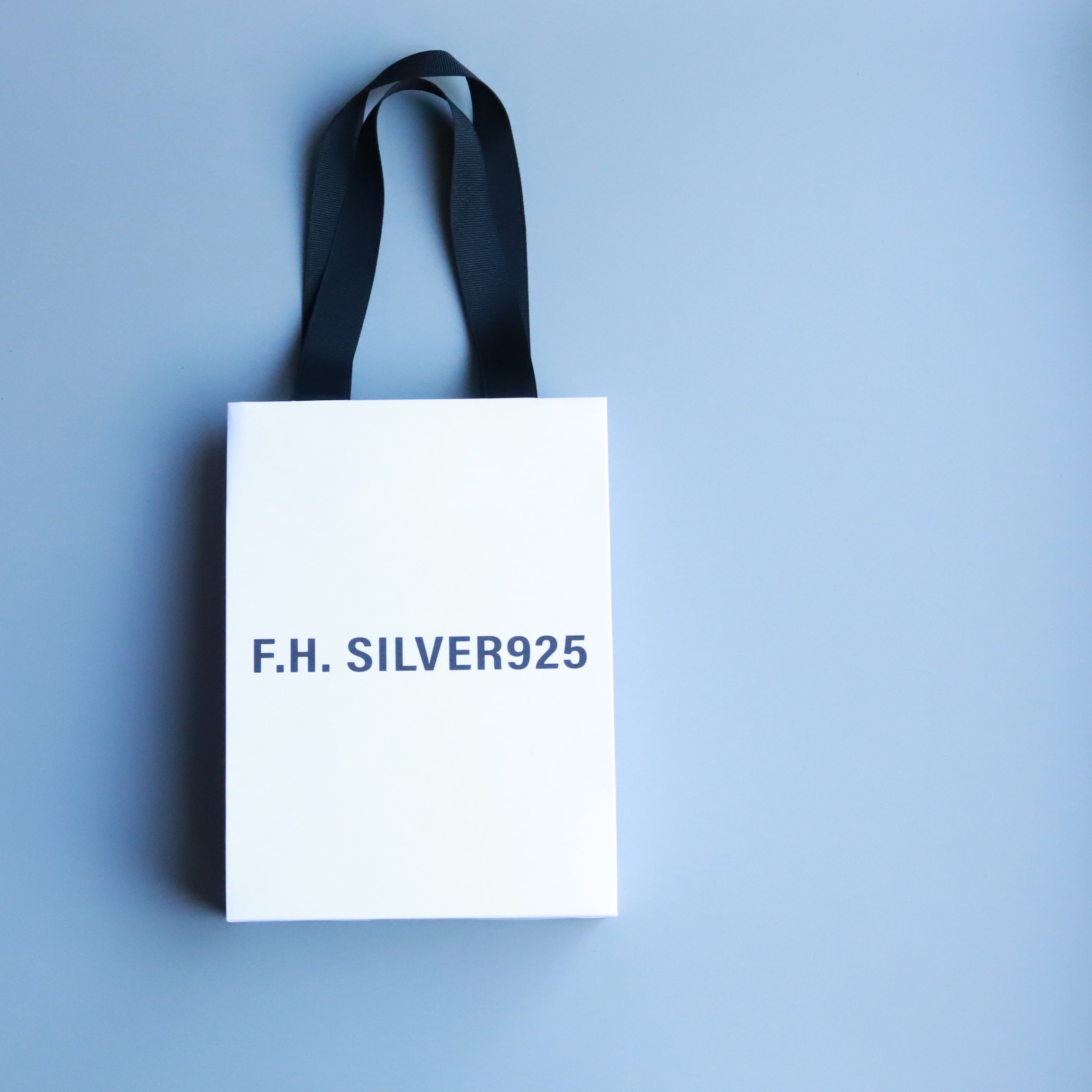 F.H. Newショッピングバッグ