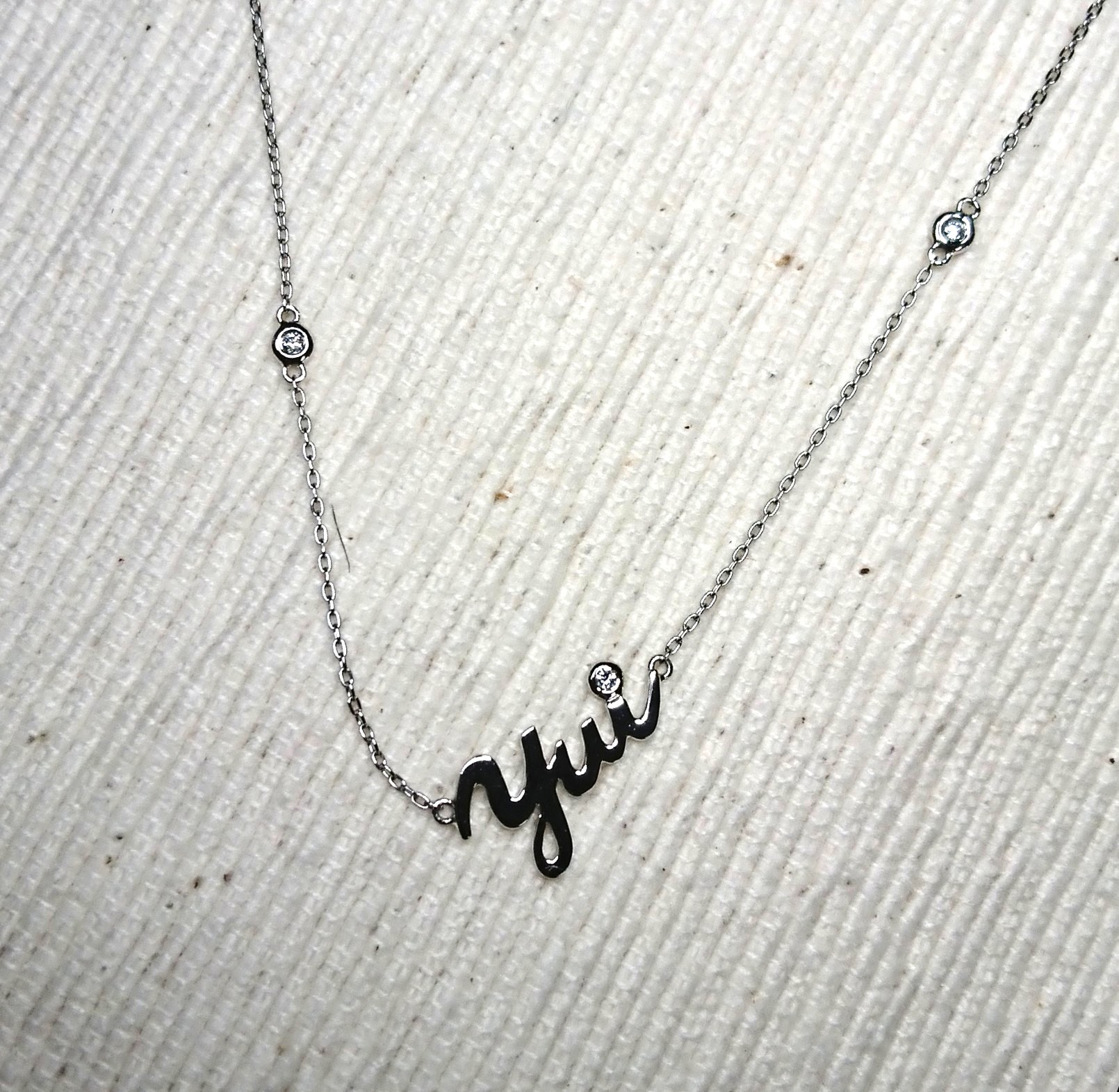 ネームネックレス