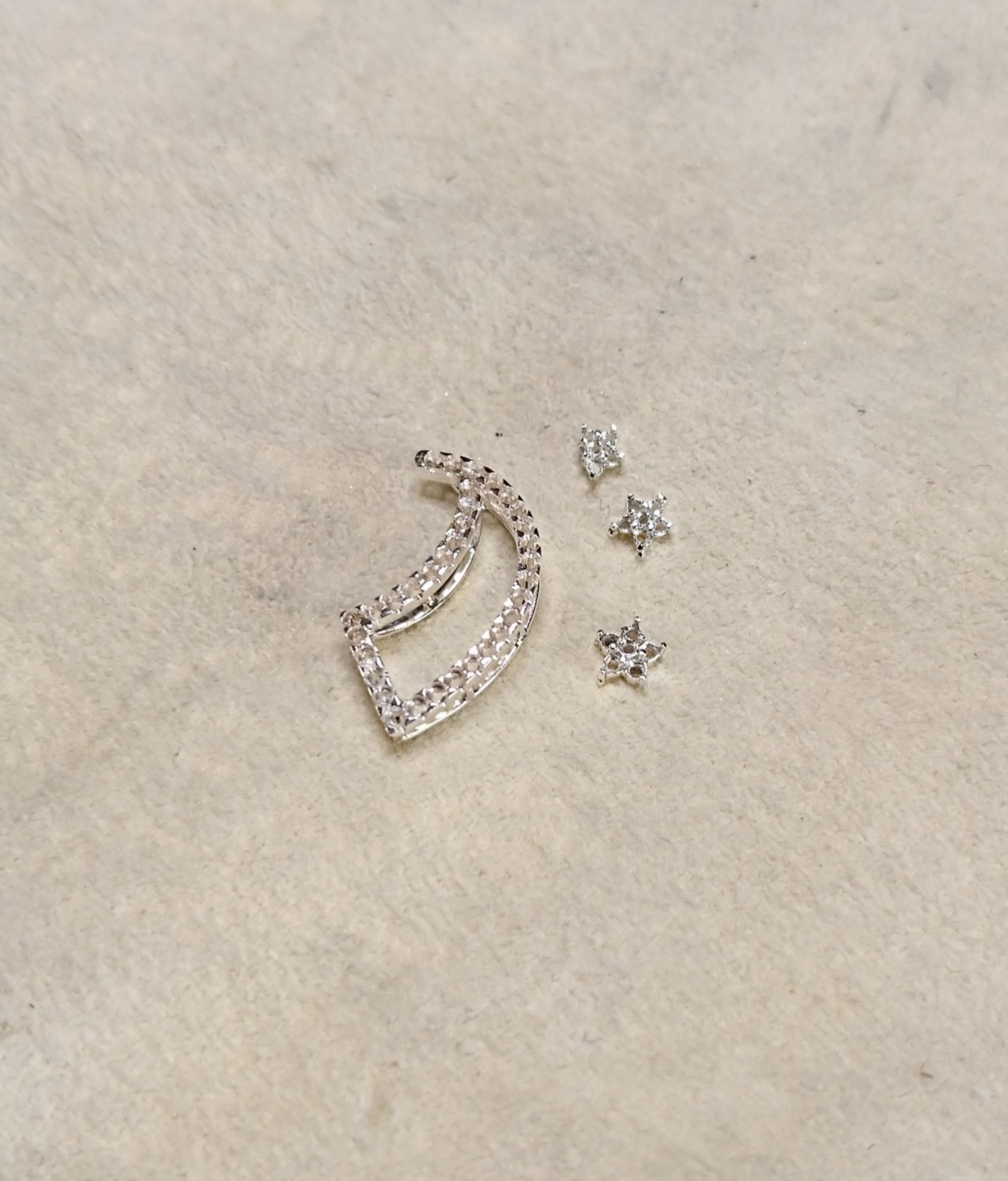 ペンダントトップ