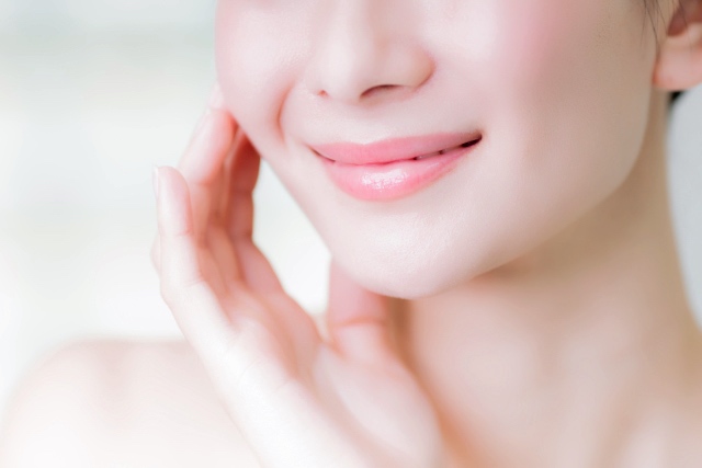 すっぴん美肌は叶う！毎日の習慣で輝く素肌を手に入れる方法