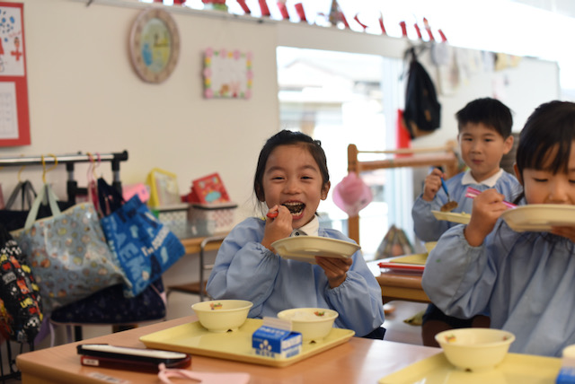 食べて学んで、みみみ食育授業＠九品寺こども園