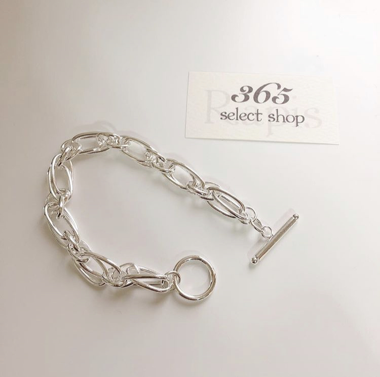 チェーンブレスレット