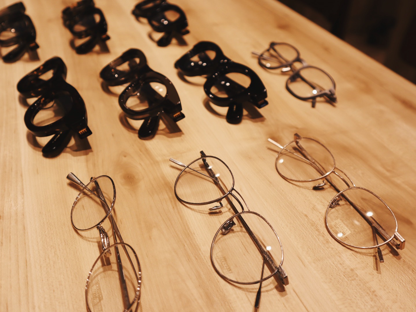 2025年の新作アイウェアが続々と入荷しております。