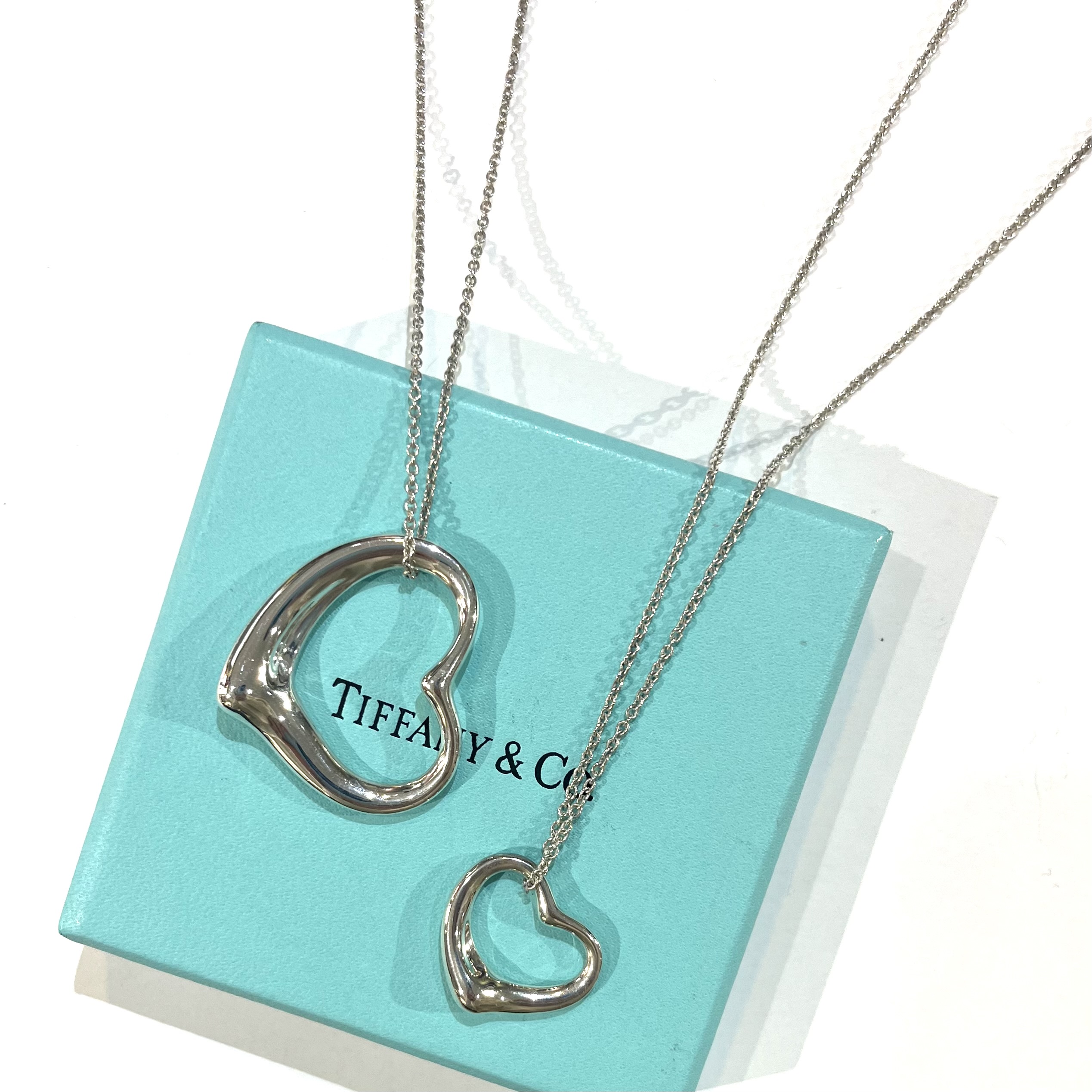 【TIFFANY&CO.】オープンハートの魅力とサイズ展開　ミニからラージオープンハートまで