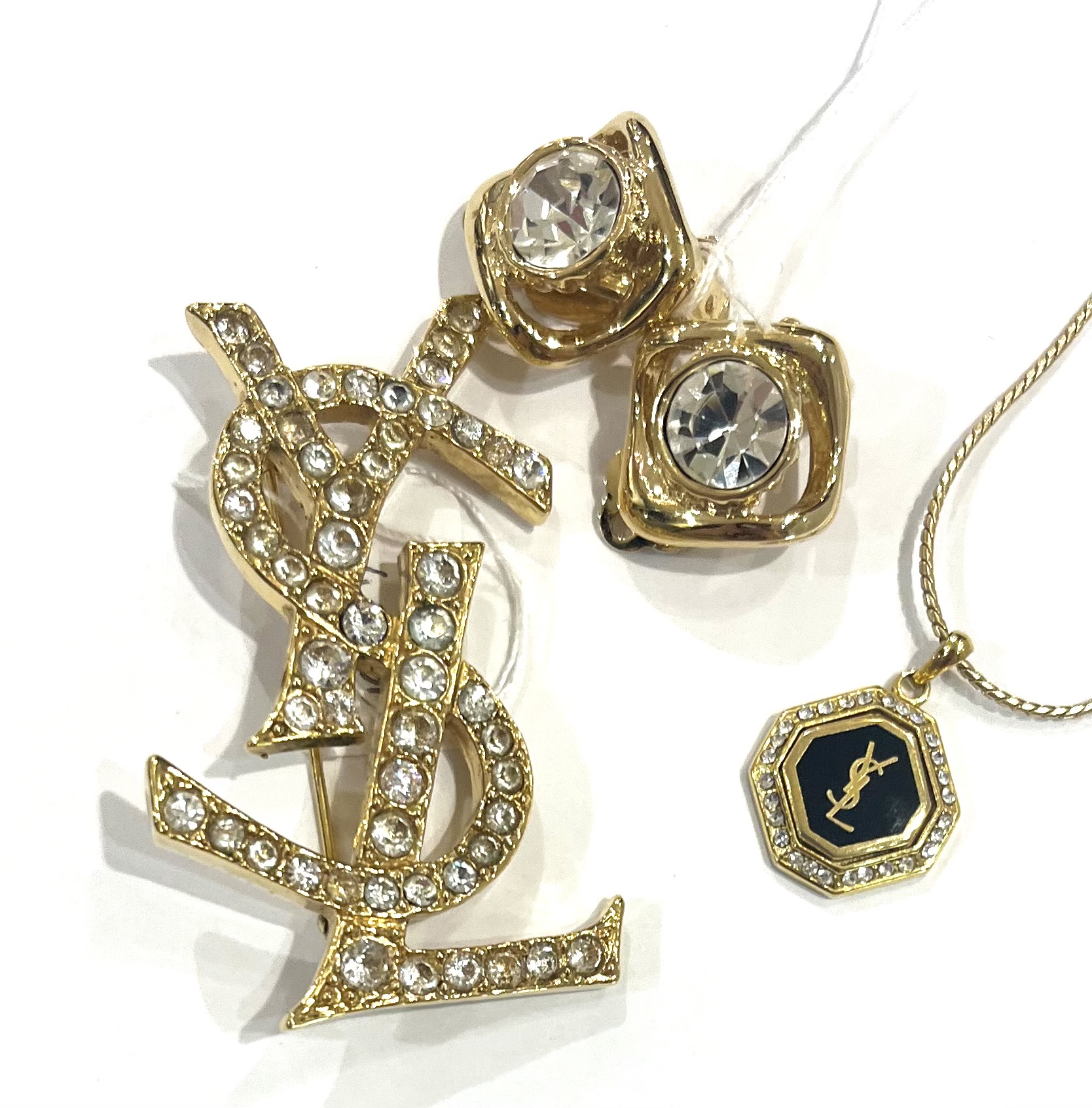 ヴィンテージYSLアクセ＆バッグ特集｜大人の格上げStyle
