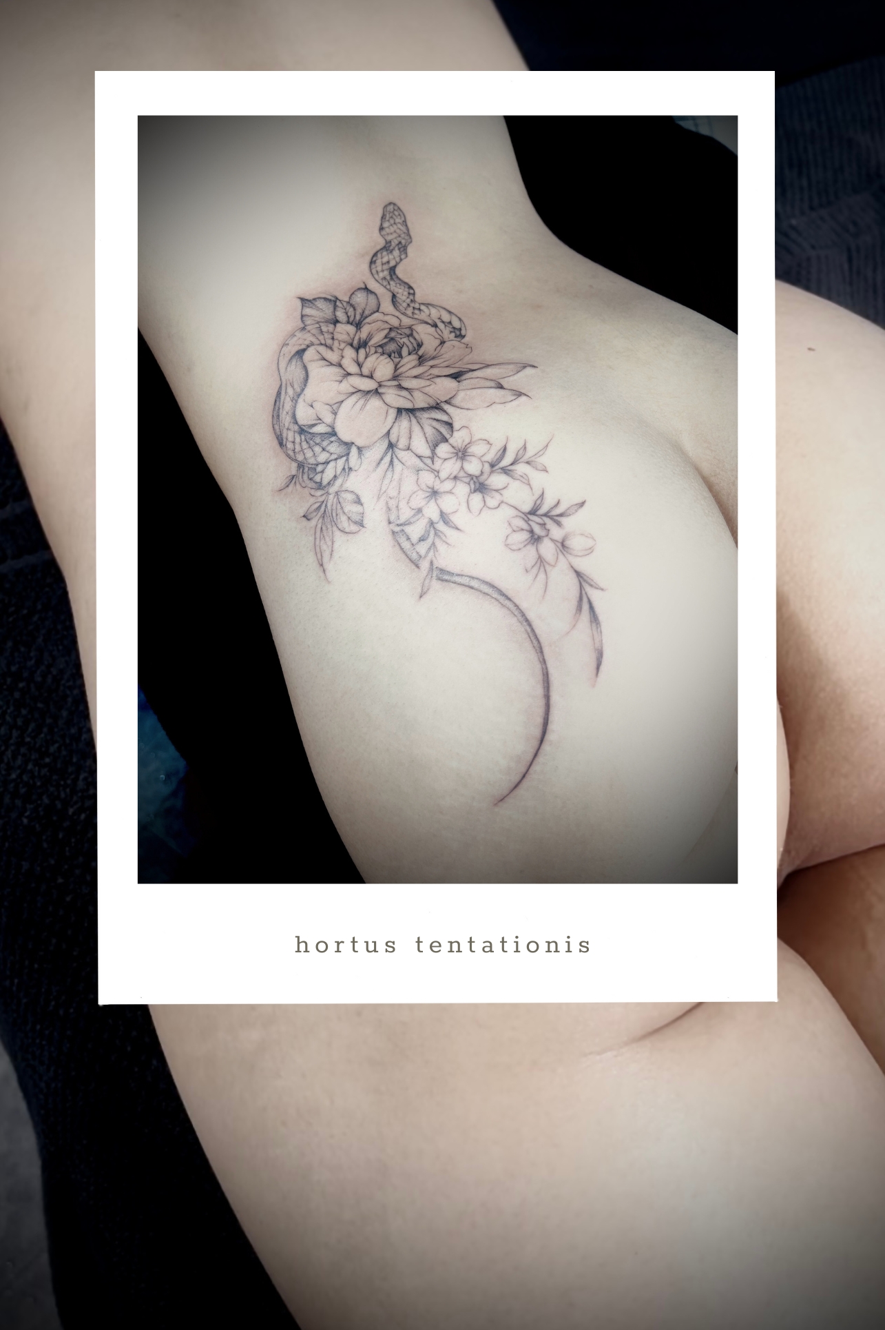 ワンポイントタトゥー No.47【官能的誘惑蛇花】LOYAL TATTOO