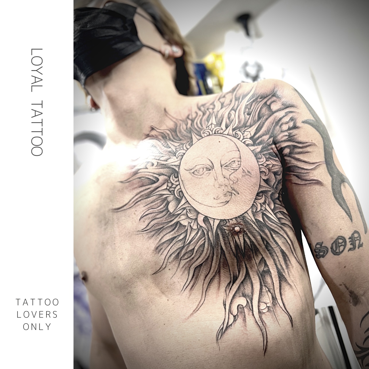 タトゥーアーティスト 刺青師 伊彫 来歴 Ipo S Tattooer History Loyal Tattoo 刺青師 渋谷伊彫 東京渋谷 大阪アメ村 In デスペラードタトゥー