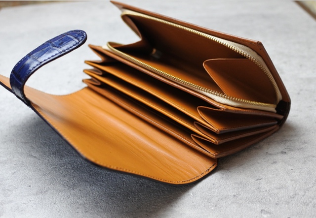 オーダーメイドVol.35  クロコダイル模様とスムースレザーの２トンカラー財布