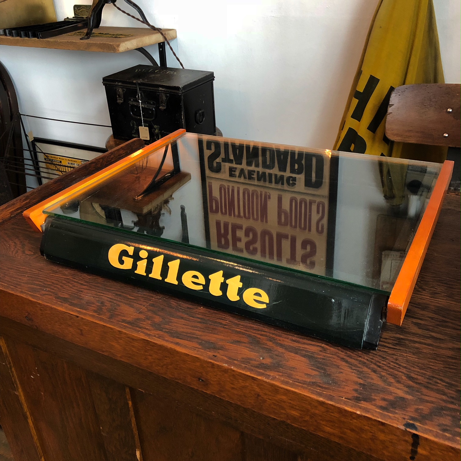 Vintage Gillette Showcase