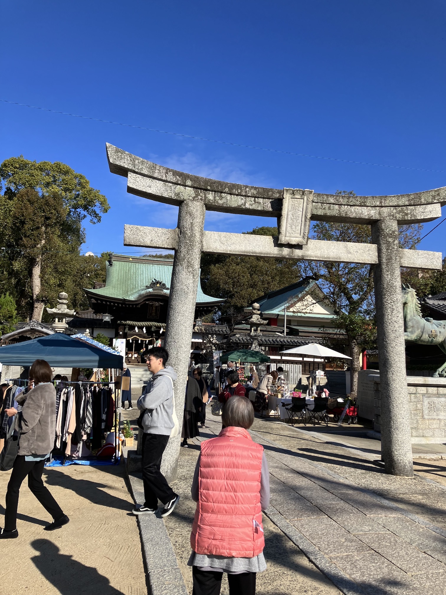 明日日曜日はいつくしマルシェに出店✨