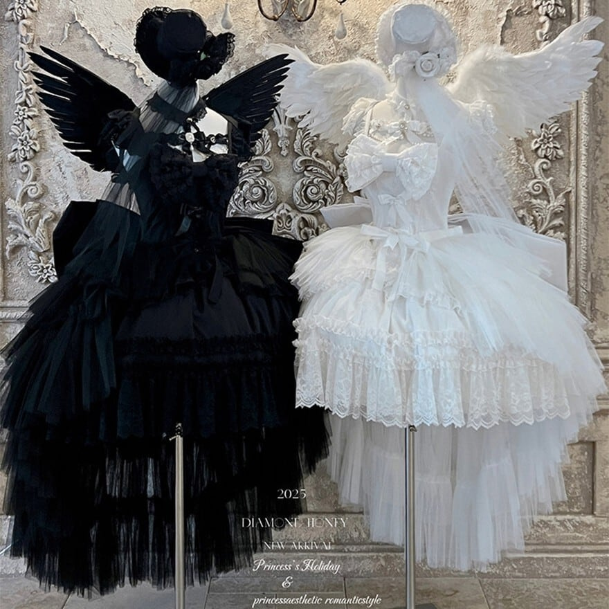 ゴシックロリィタとは？黒が持つ神秘と実用性——SEASONZスタッフ莉子が語る黒の魅力