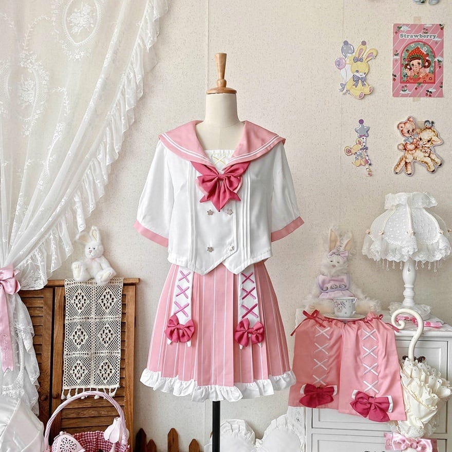 アイドル衣装で制服風を作る方法｜清楚・地雷・学園風の違いを解説