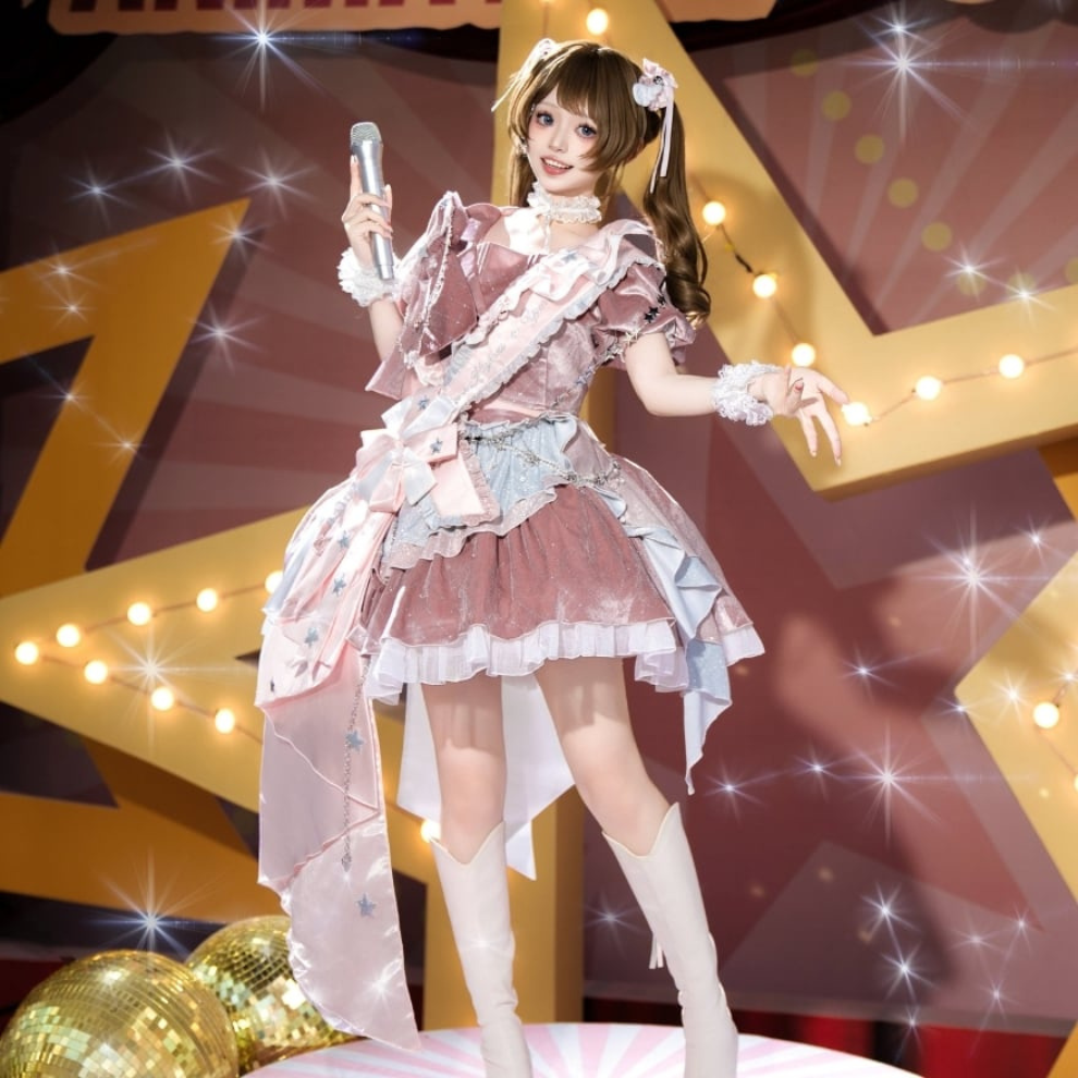 アイドル衣装レンタルは本当にお得?専門店が社内検討した末に出した結論