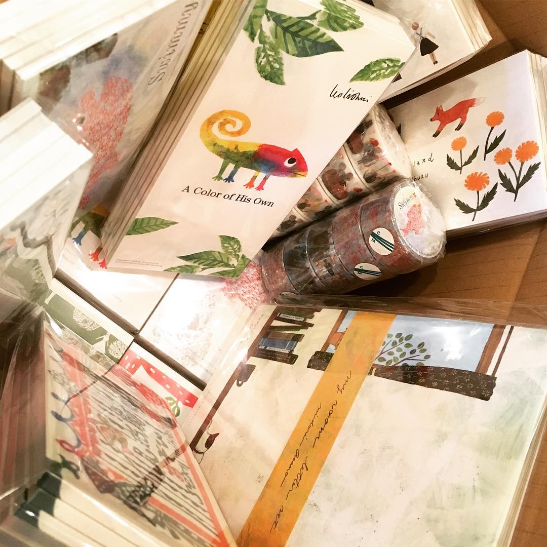＊商品が入荷しましたーー！！＊