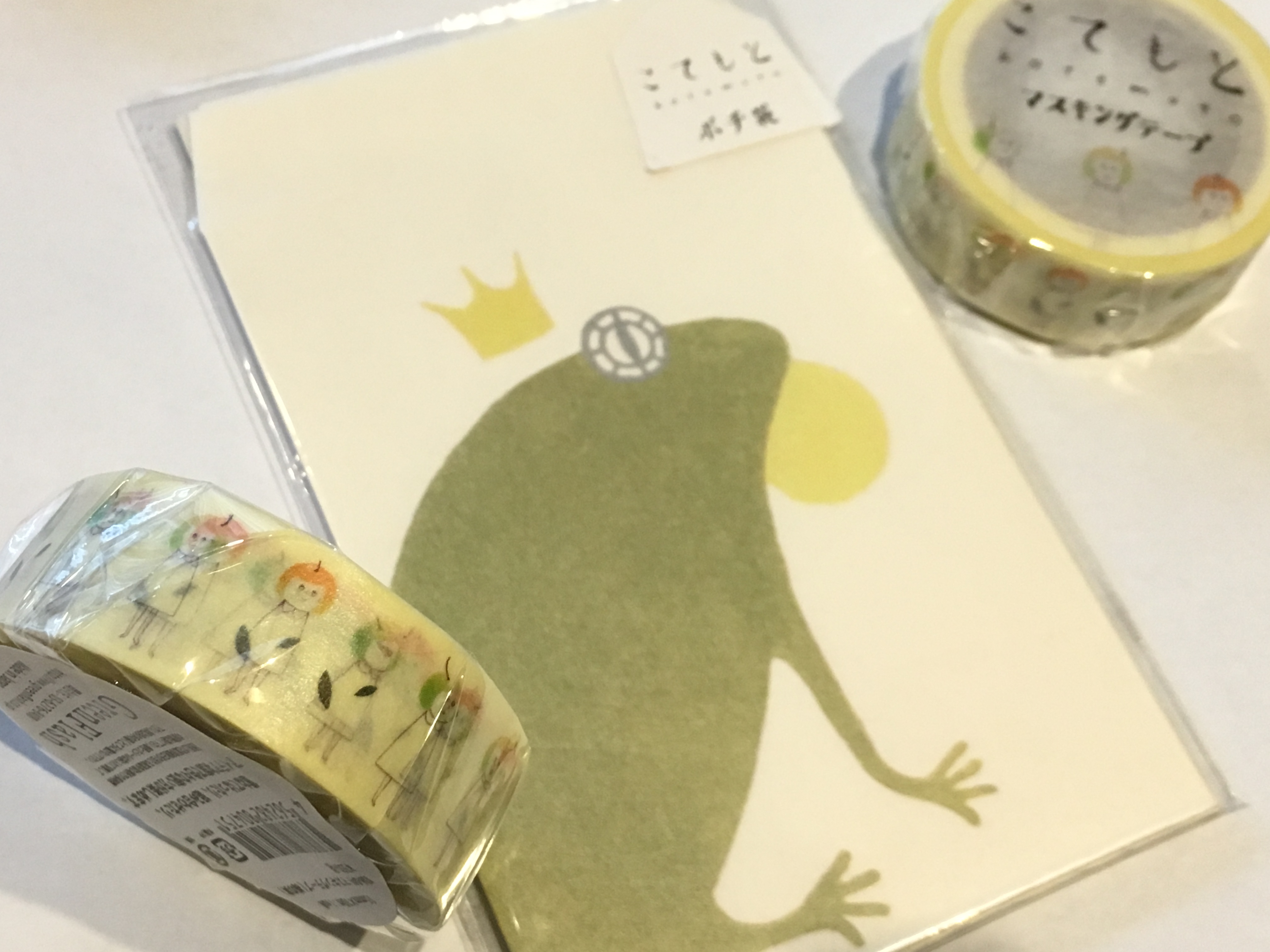 ＊＊ちょっとだけいいこと、おてもとへ。『こてもと』入荷です＊＊