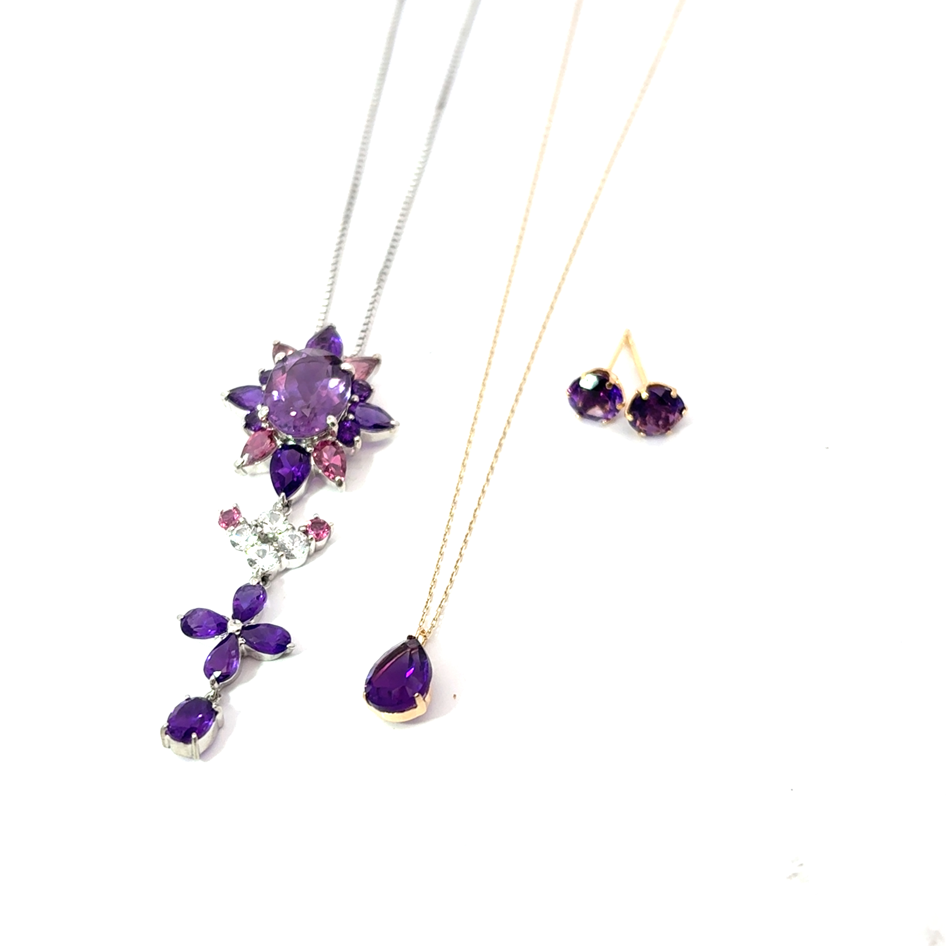 2月の誕生石は~…!!!