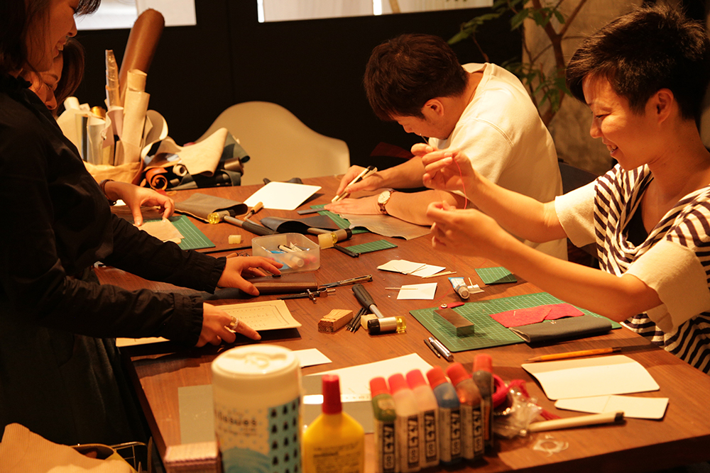 オリジナルiPhoneケースワークショップ開催。