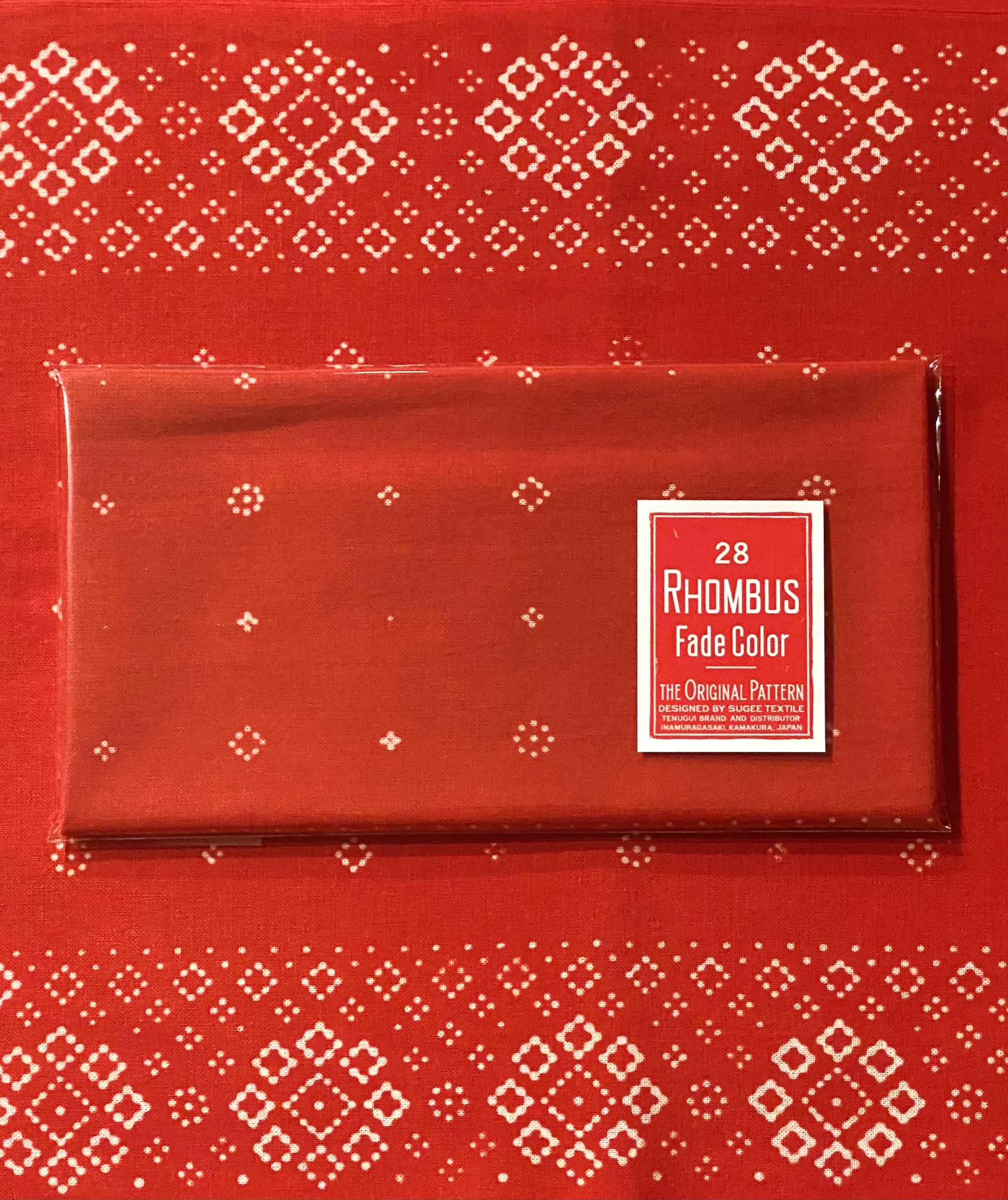 元日リリース新色RED