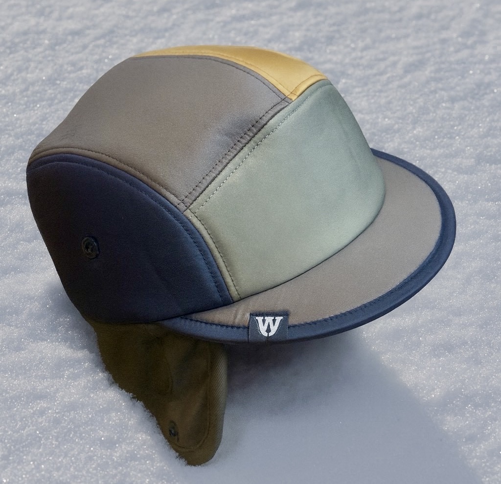 CAPCELL限定！雪上のための帽子 “SNOW MOUNTAIN ADDICT”