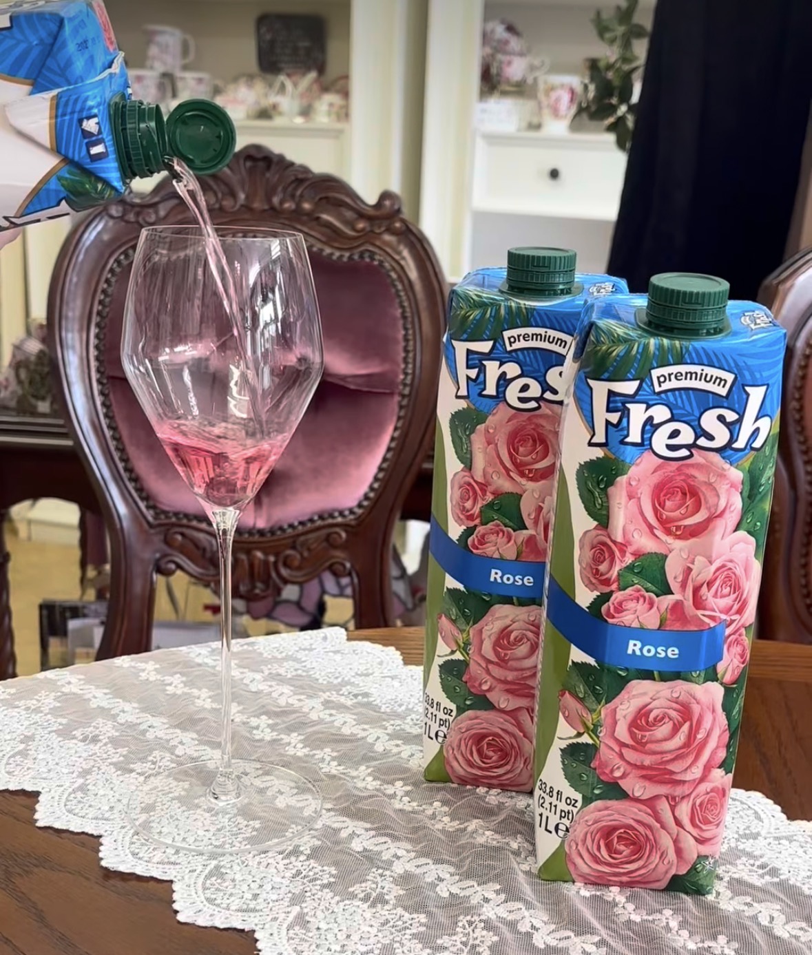 2026年産ローズヌープレ(ローズジュース)入荷! ぜひ、試飲にお越しくださいませ!