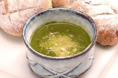 酸味の料理に「ドライマンゴー」