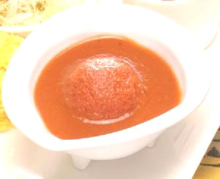 トマト料理に「セロリソルト」