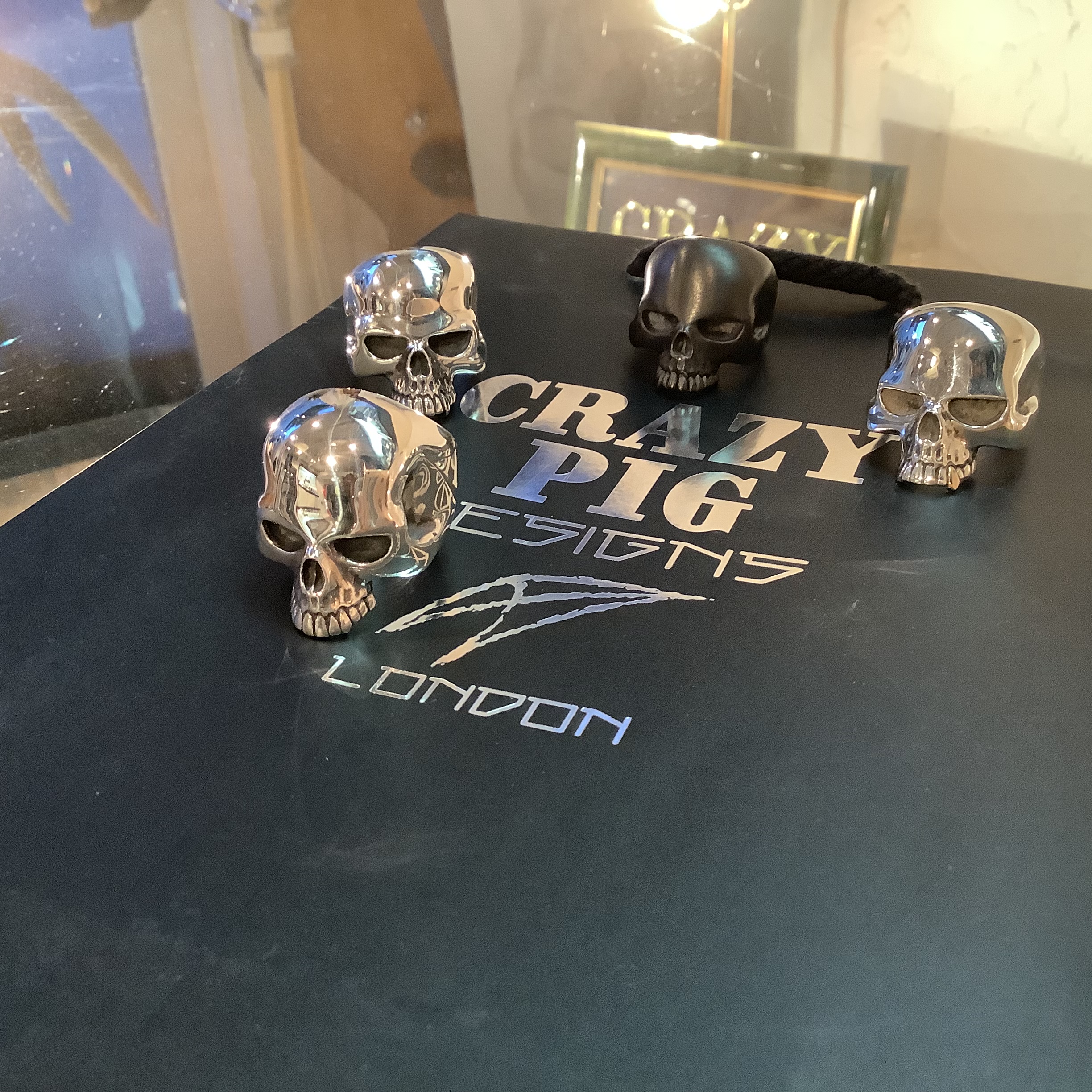 CrazyPigDesigns クレイジーピッグ 