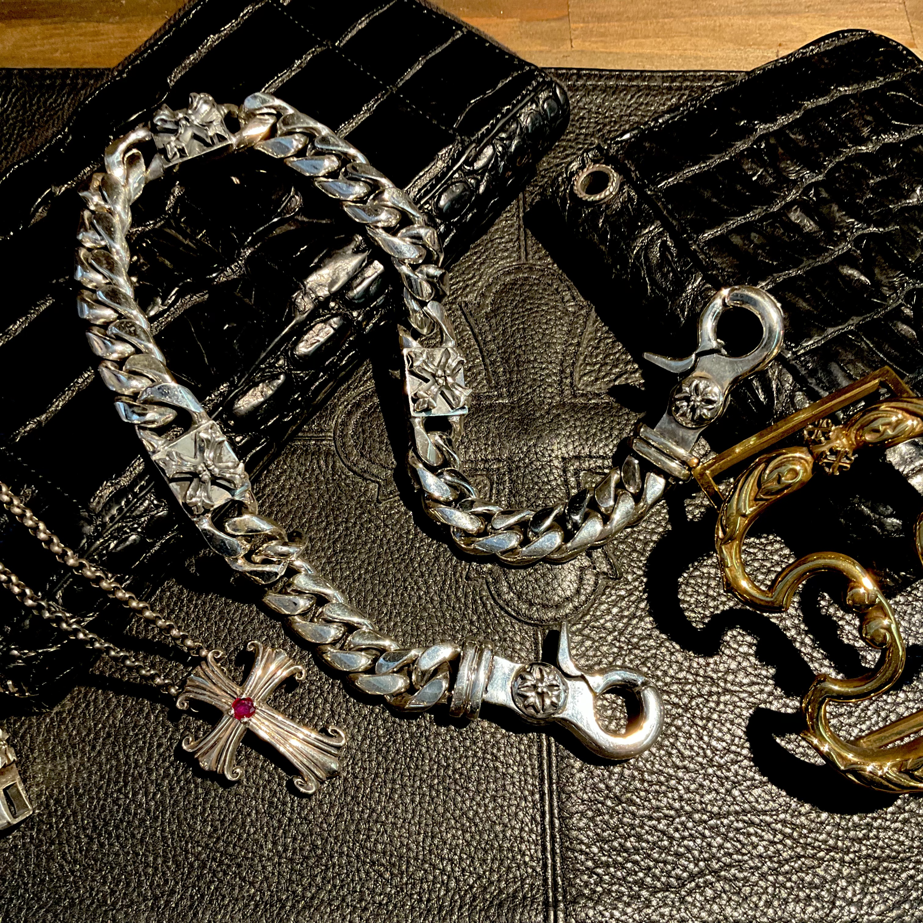 SofferAri ソファーアリ日本総代理店　WalletChain