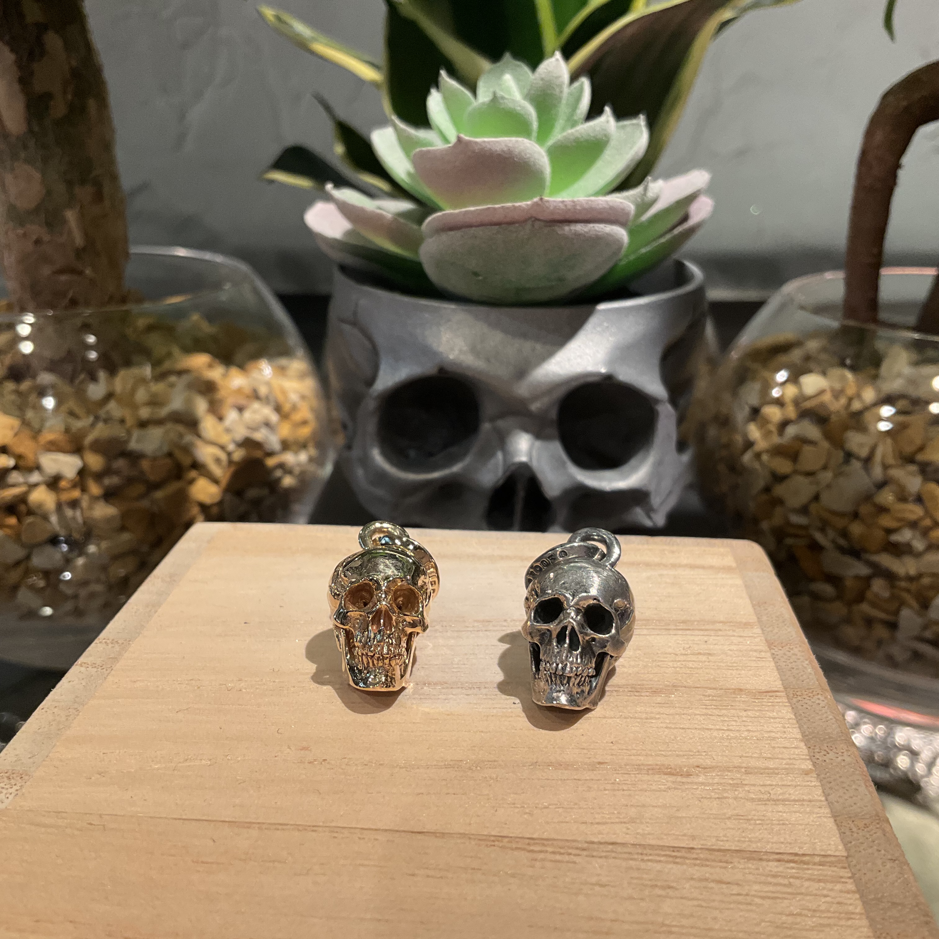 BurdenOfProof バーデンオブプルーフ 18K Gold Skull Pendant