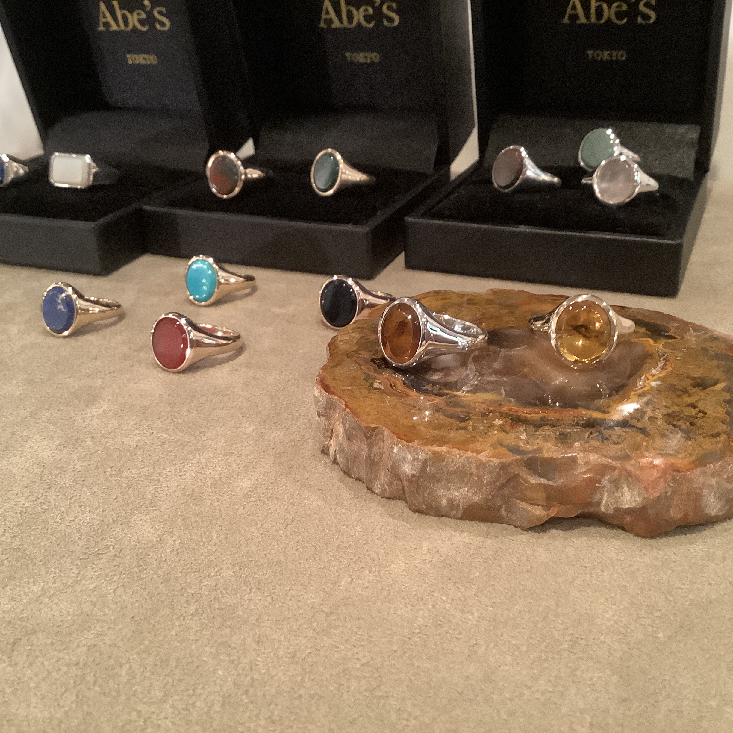 AbesTokyo　受注会　GoldSignet Ring 琥珀虫入り　Petrifiedwood　