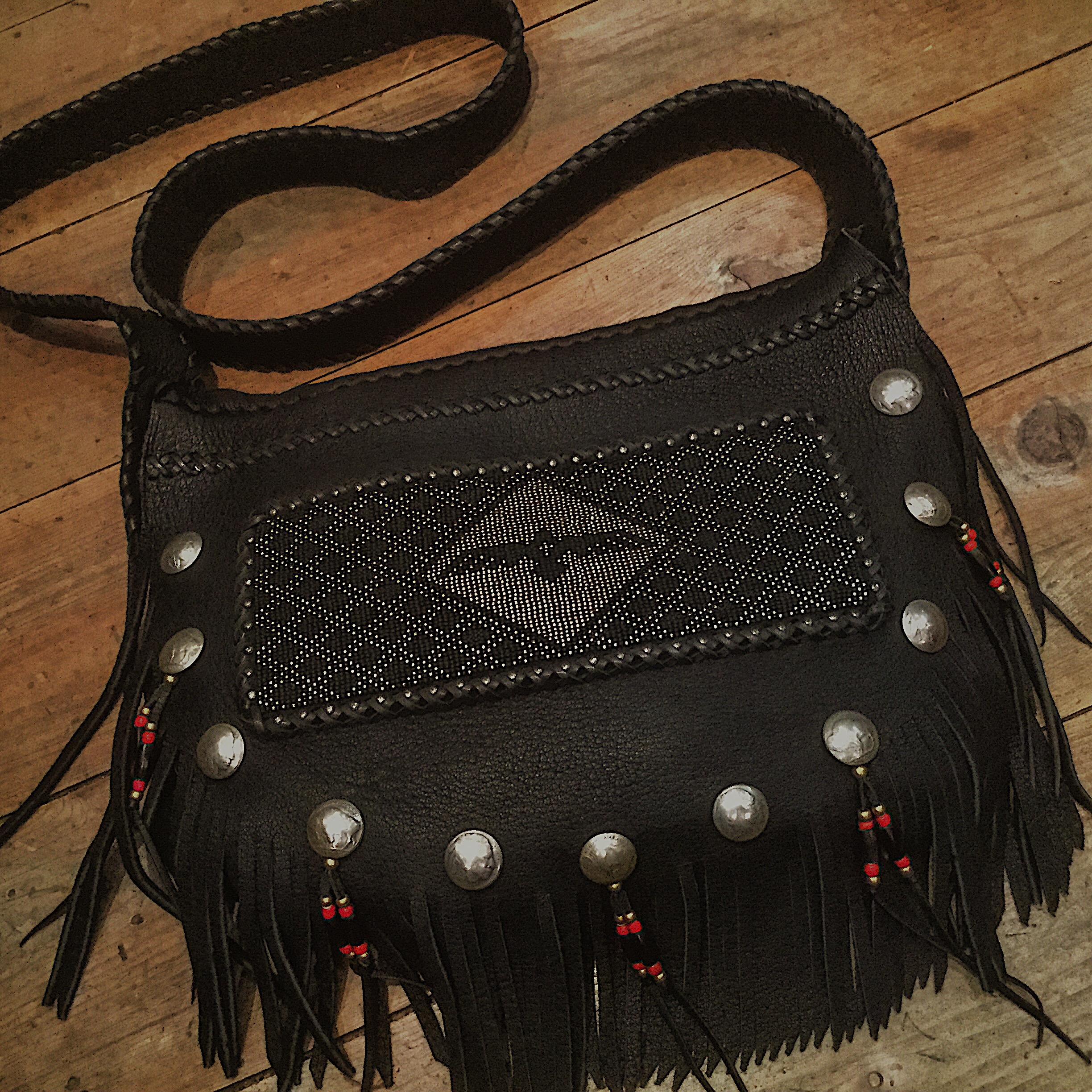 SATANTA サタンタ EAGLE BEADS SHOULDER BAG SBG-013