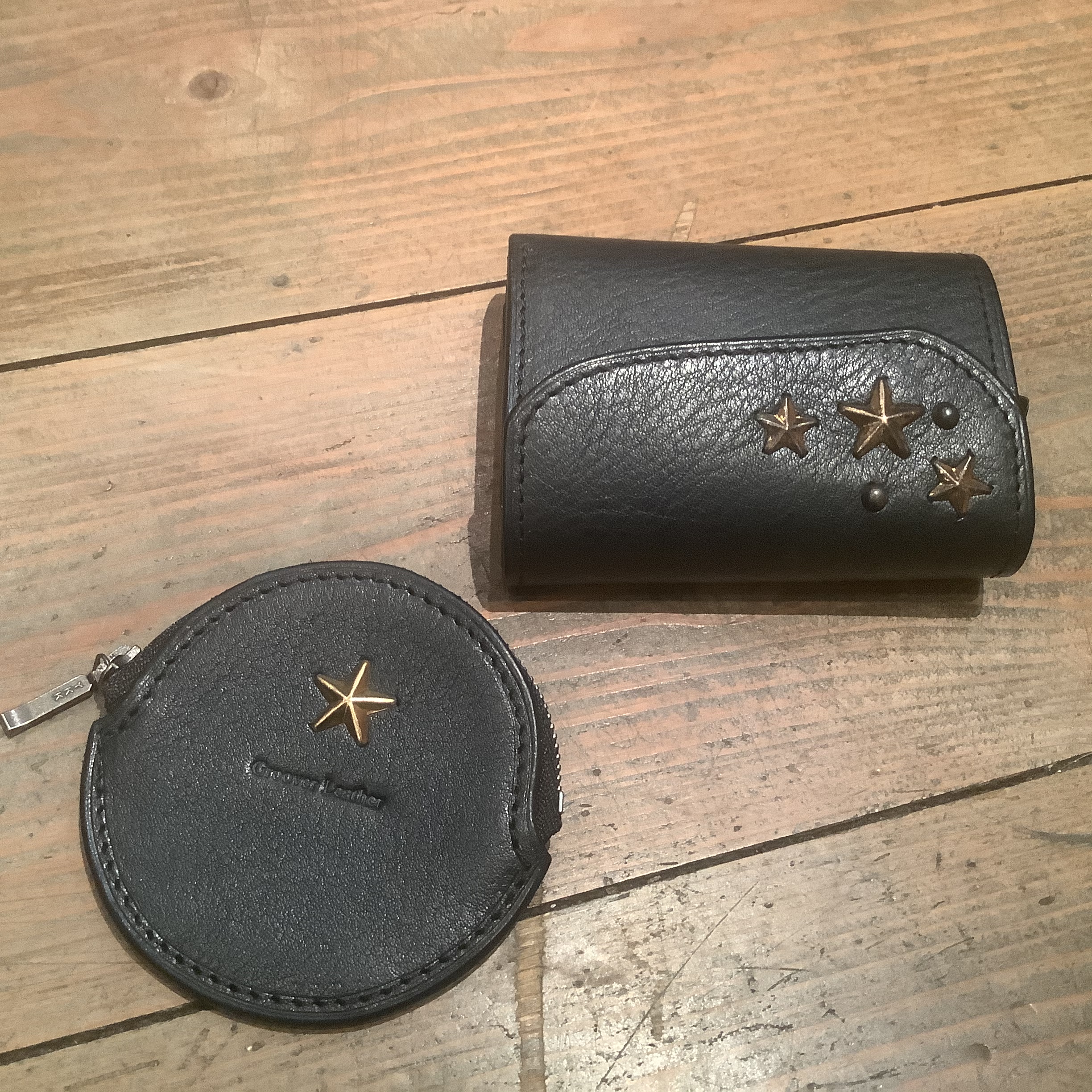 Groover Leather グルーバーレザー　入荷　ミニ　財布　メガネ