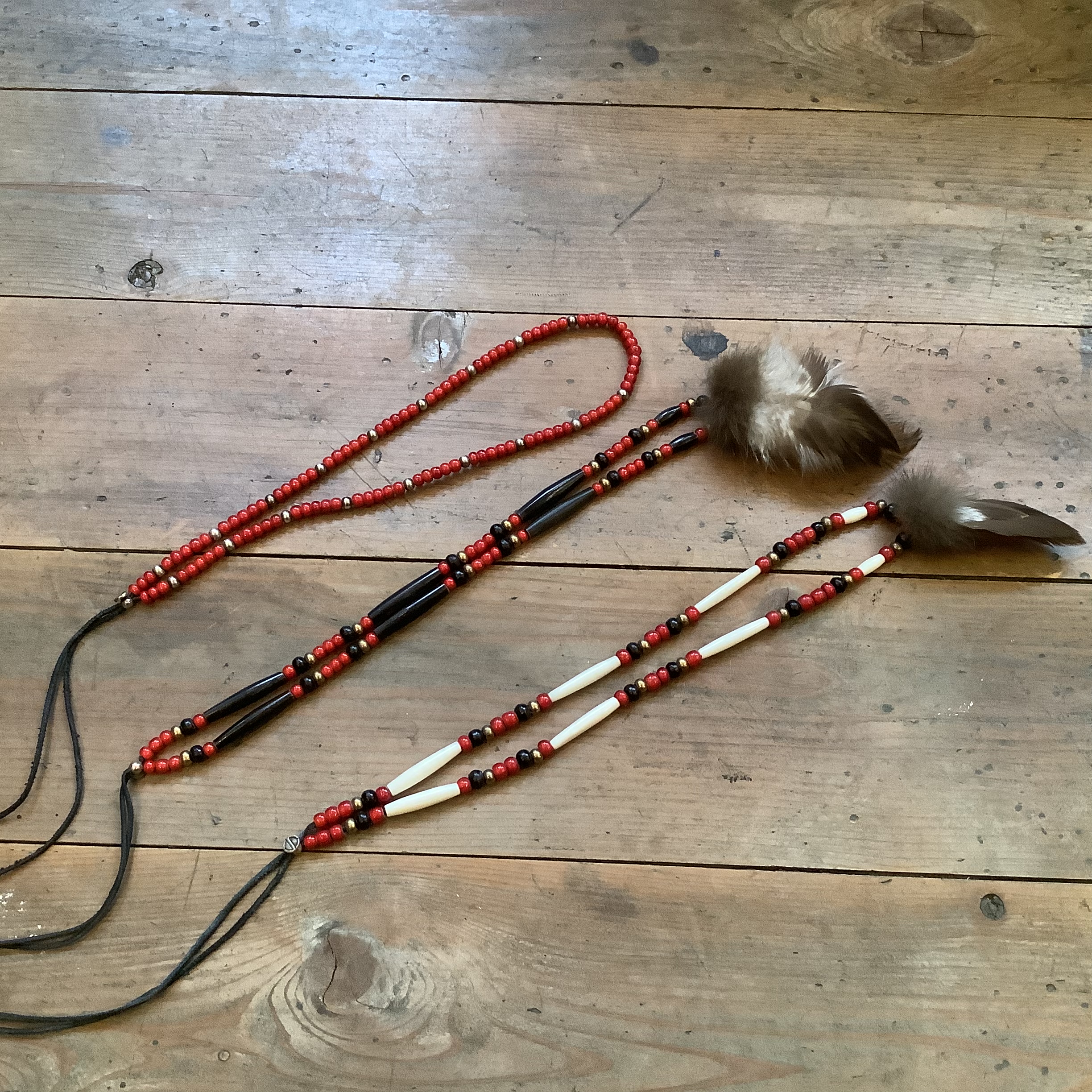 SATANTA サタンタ Red beads necklace