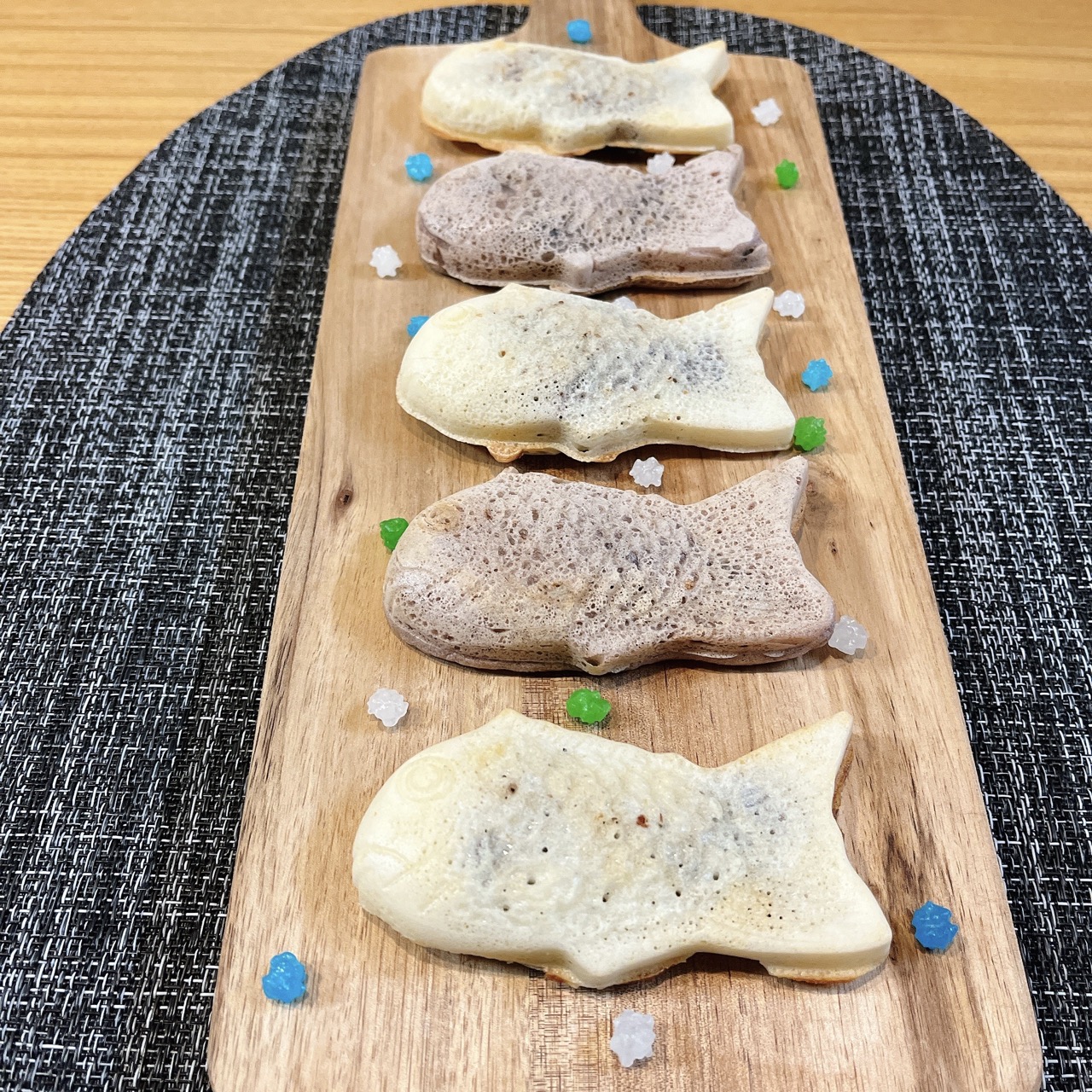 生米で、白いたい焼き、黒いたい焼き作りました。