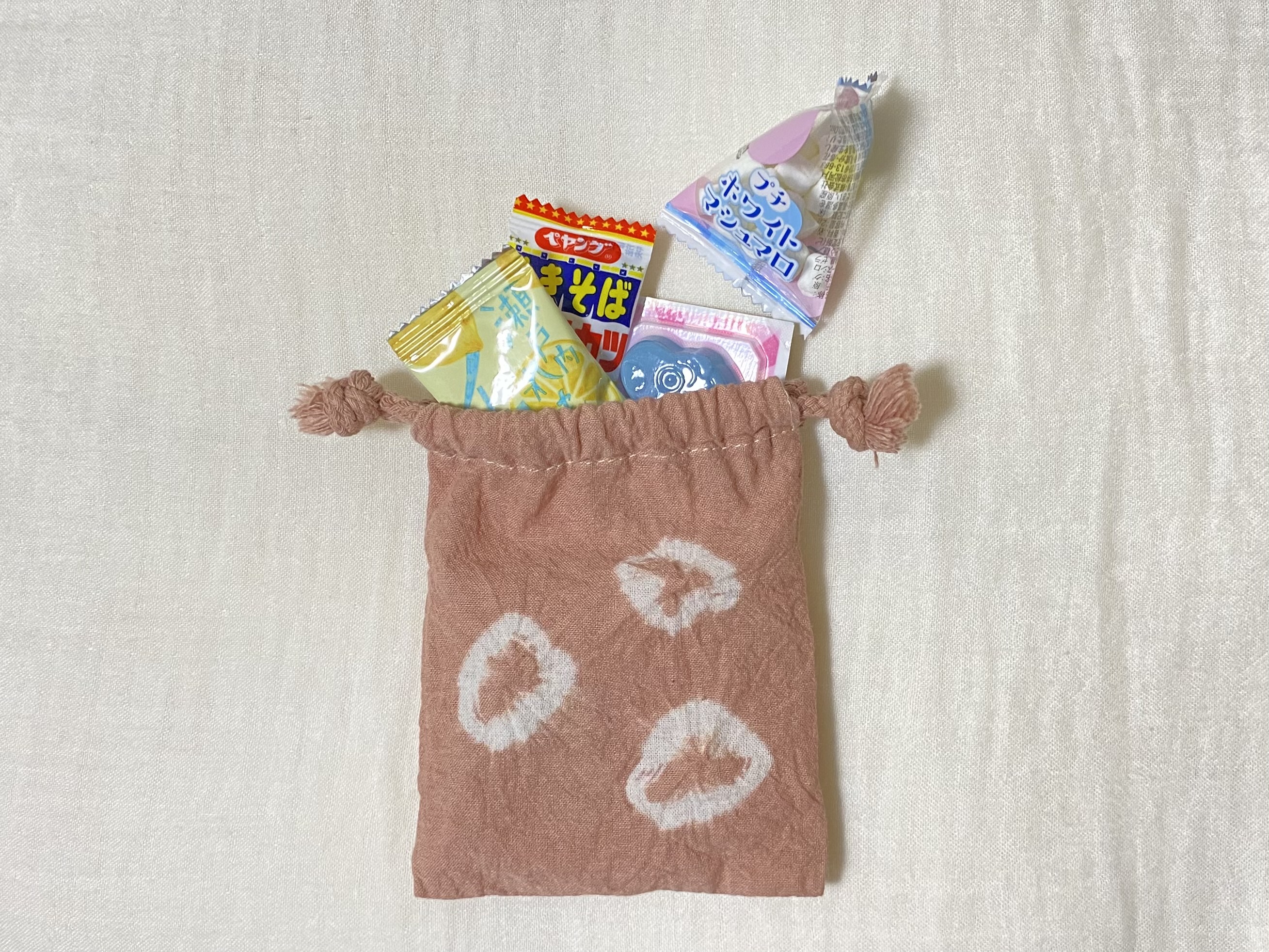 ミニ巾着染め＆駄菓子つめ放題ワークショップ
